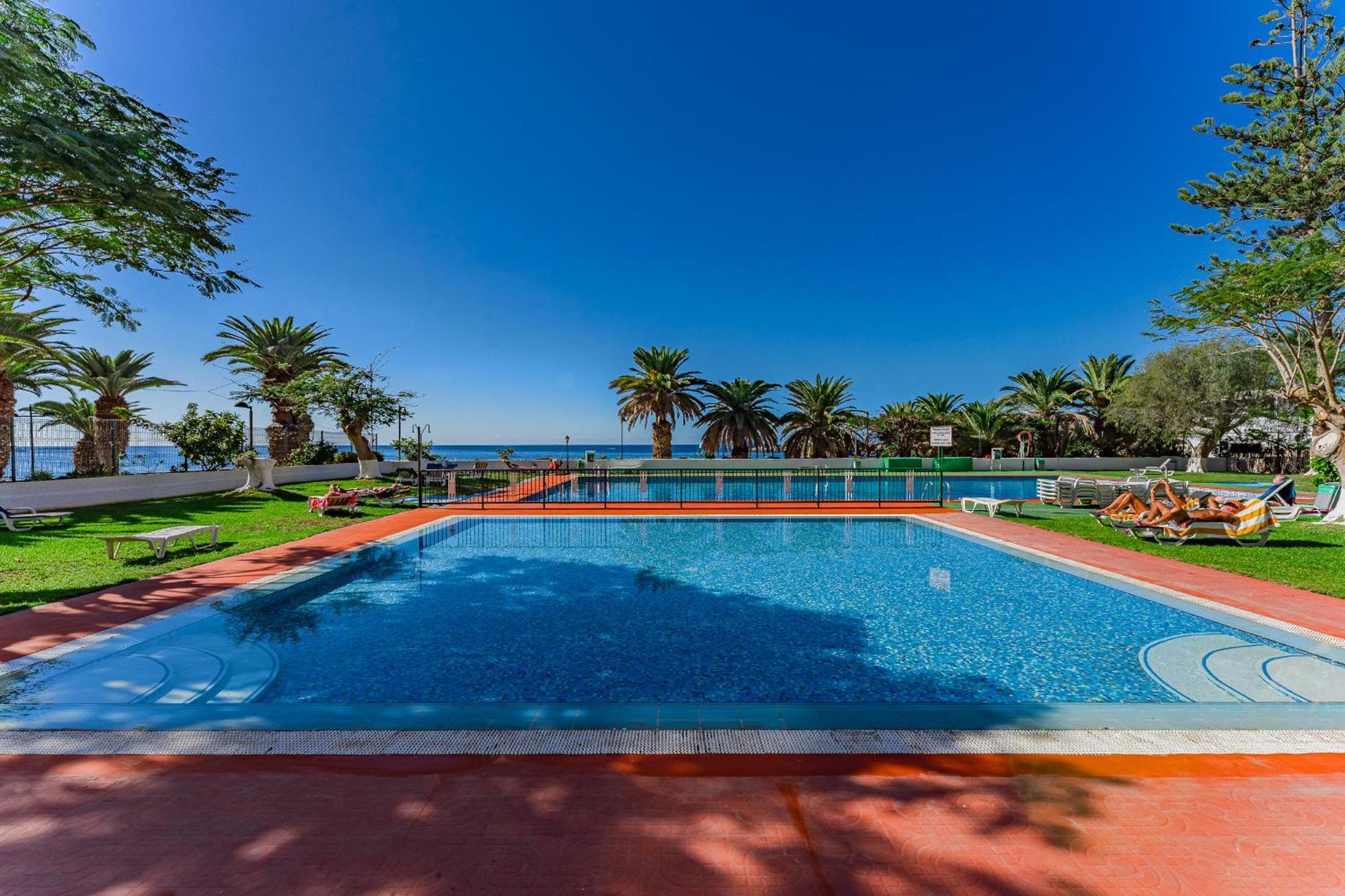Frontline Ocean View Apartment Los Cristianos Los Cristianos  Eksteriør billede