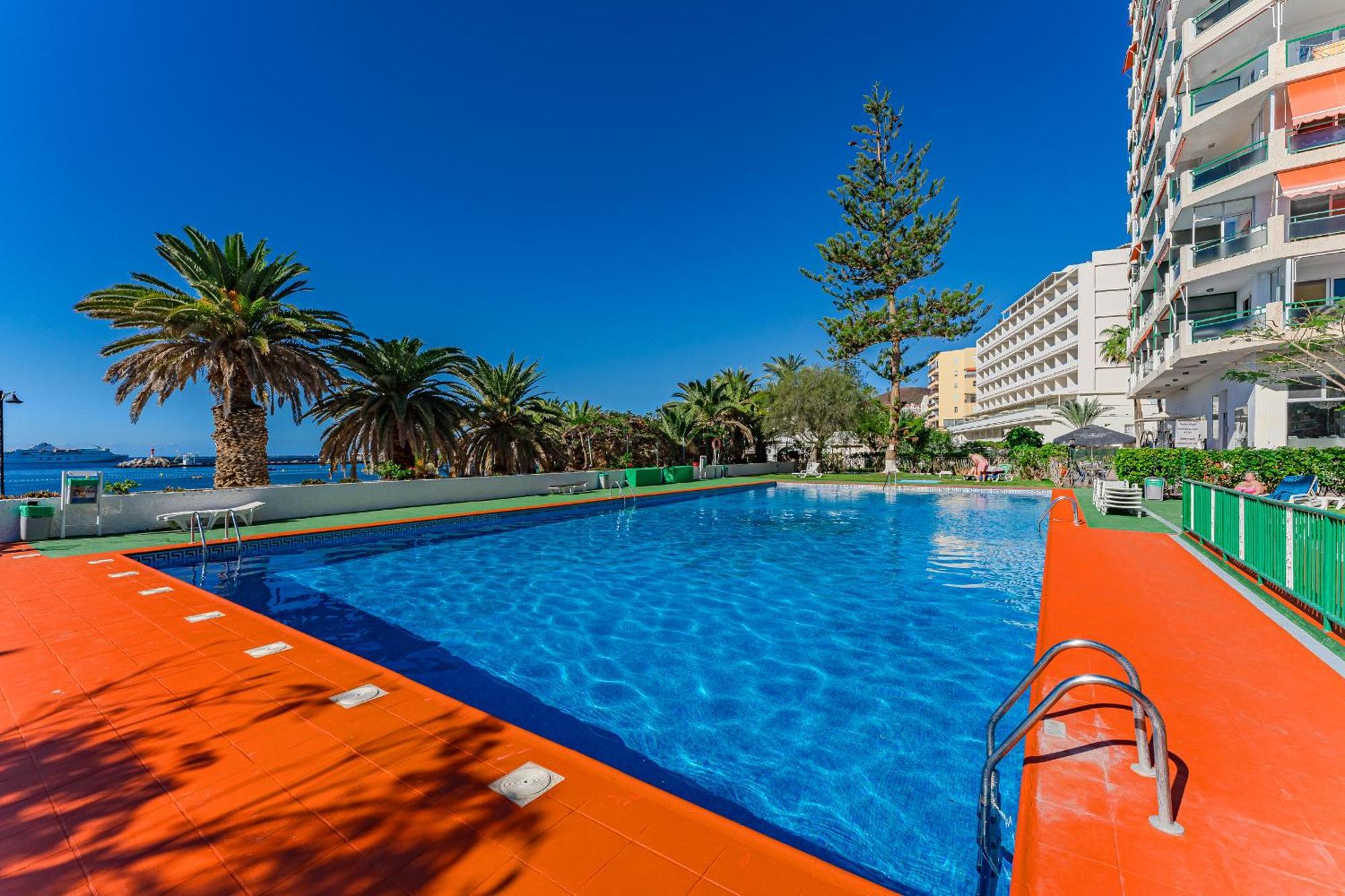 Frontline Ocean View Apartment Los Cristianos Los Cristianos  Eksteriør billede